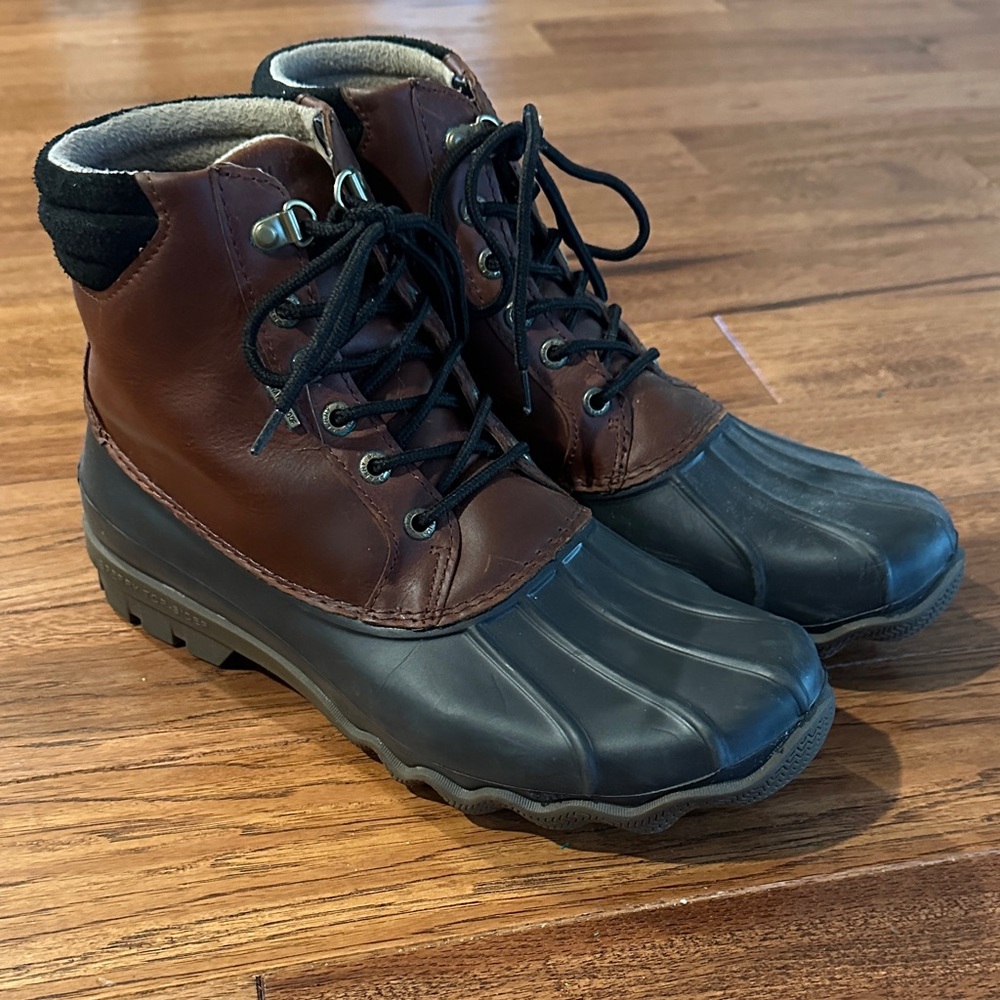 Sperry Men's Leather and Rubber Boots